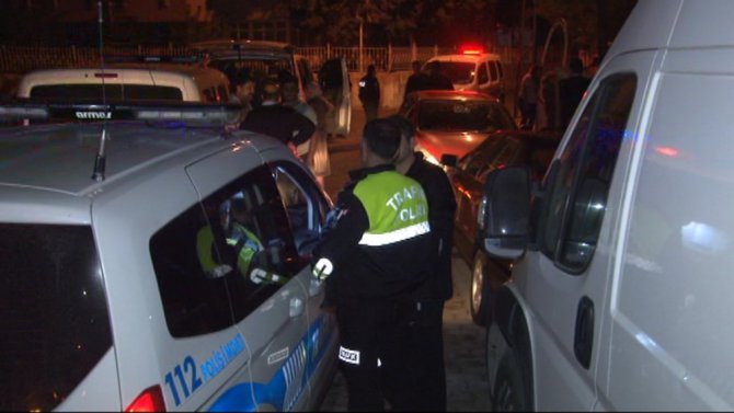 Ehliyetsiz genç sürücü polise yakalanınca “Babama bir şey olacak mı?” diye sordu