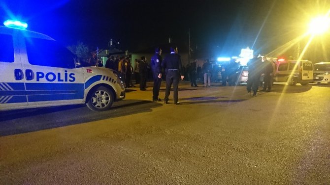 Düğüne uyarıya giden polise saldırı