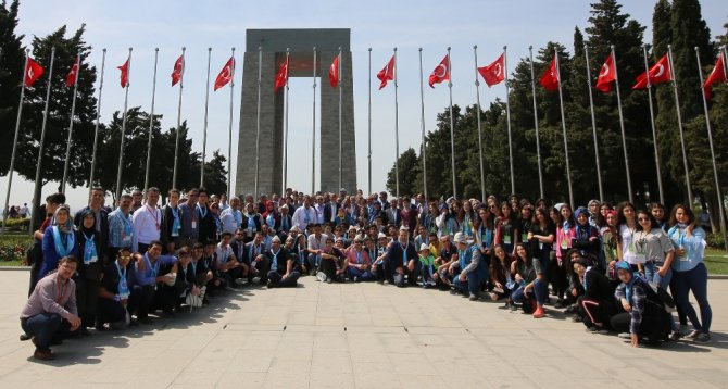 Başkan Altay: “Çanakkale ruhunu diri tutmalıyız”