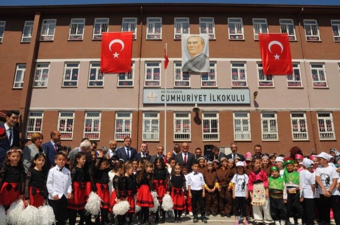 Akşehir’de 23 Nisan Coşkusu