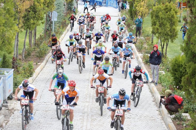 ‘UCI Dağ Bisikleti Avrupa Şampiyonası’ yarışları Konya’da yapıldı