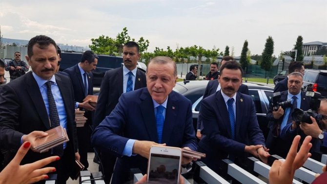 Meram Belediyesi öğrencileri Cumhurbaşkanı Erdoğan ile görüştürdü