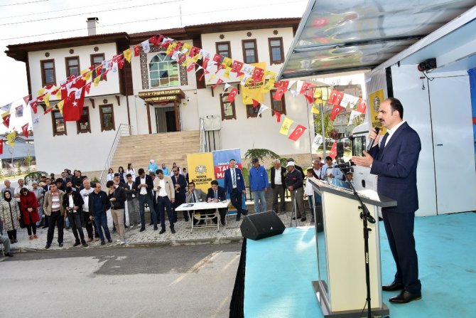 Karapınar Şehir Konağı hizmete açıldı