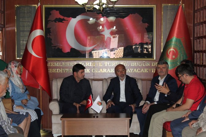 Hasan Angı ve Tahir Akyürek’ten ziyaretler