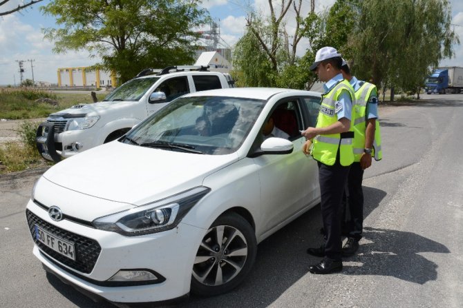 Aksaray’da polis ve jandarmadan ortak uygulama