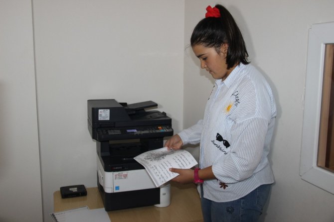 Otizm hastası Merve annesinin azmiyle konuşmaya başladı
