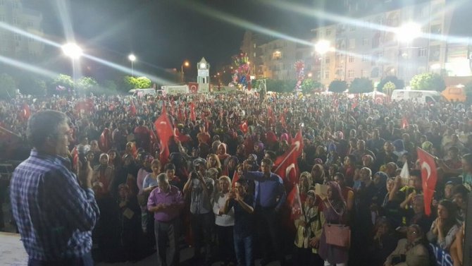 Başkan Konuk: “15 Temmuz demokrasinin zaferi, güçlü Türkiye şehitlerin eseri”