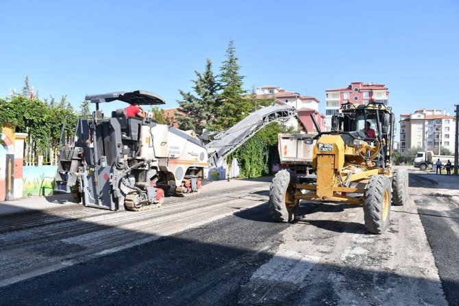 Aksaray’da 250 kişilik “Başkan Mahallemizde” ekibi Fatih Mahallesinde