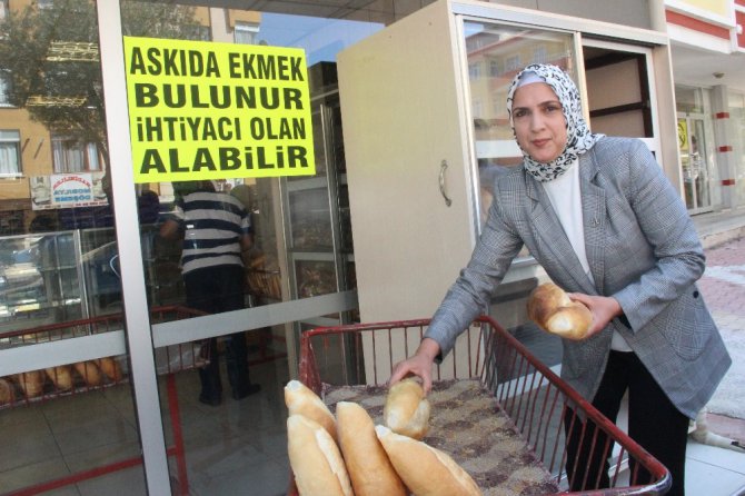 Devlet Bahçeli’nin ‘Askıda Ekmek’ projesine Konya’dan destek