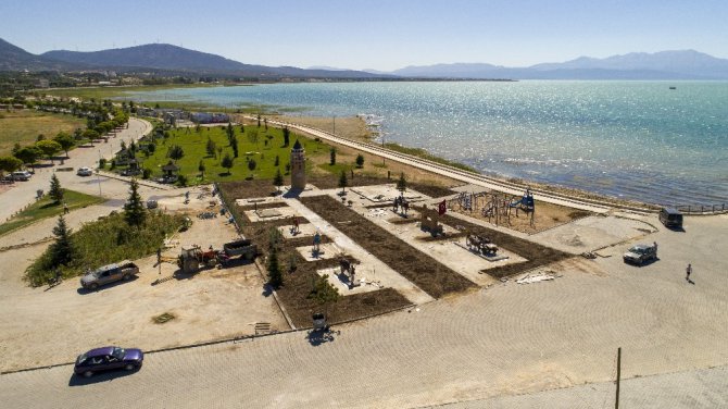 Beyşehir’de Türk Büyüğü, Halk ve Masal Kahramanları Parkı tamamlanıyor