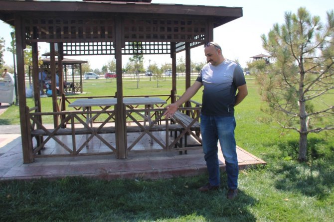 Yavru köpeklere akılalmaz işkence