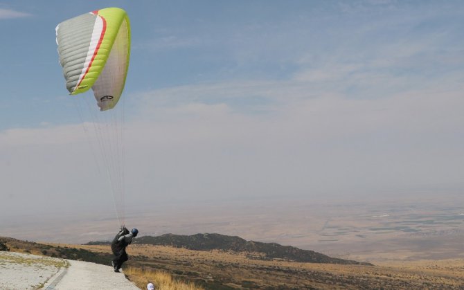 Paragliding World Cup Yamaç Paraşütü Dünya Kupası Aksaray’da başladı