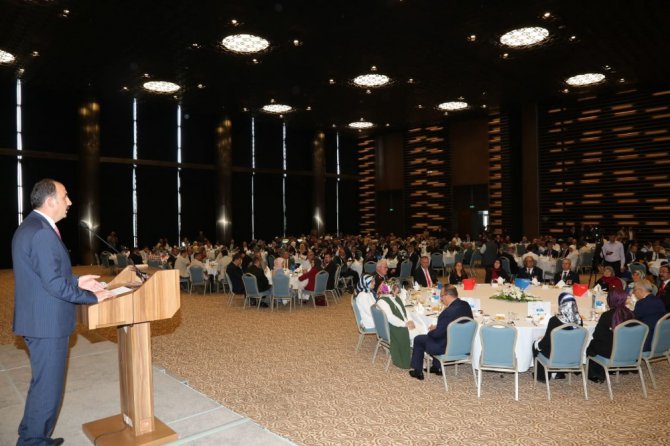 Başkan Altay: “Bayrağımız gazilerimiz sayesinde gururla dalgalanıyor”