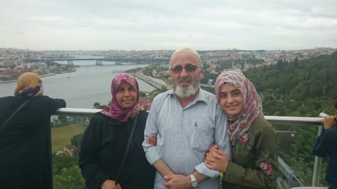 Ölü taklidi yaparak elinden kurtulduğu katilin bulunmasını istiyor