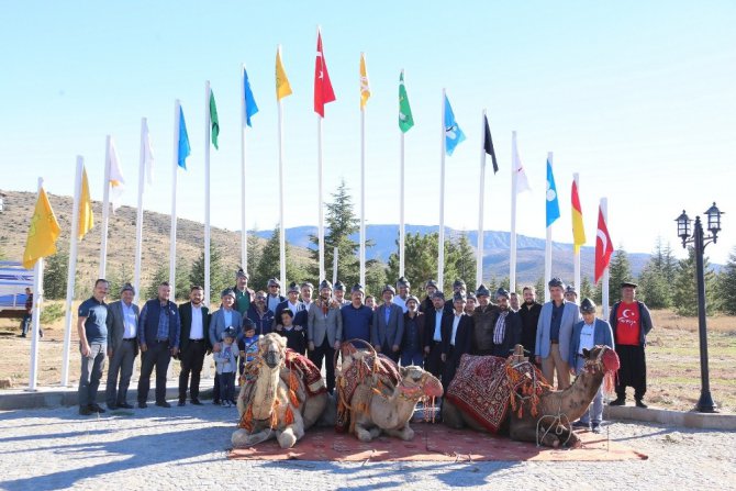 MÜSİAD Konya Şubesi tarihi ticareti canlandırdı