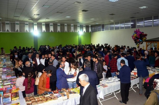 Ereğli’de Kitap Fuarına yoğun ilgi