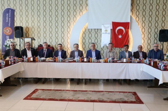 Vali Aykut Pekmez Aksaray’a veda etti