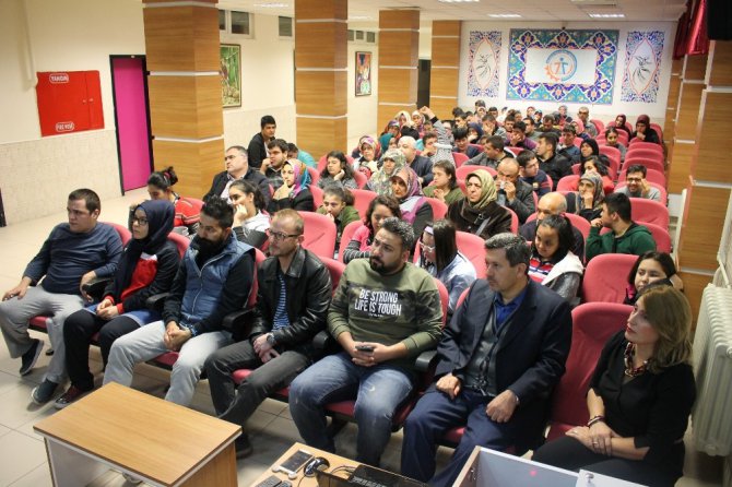 Özel çocuklara sağlıklı beslenme semineri