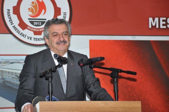 Konya OSB’deki meslek lisesinin atölye binasi ve spor salonu açıldı