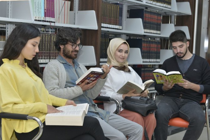 KMÜ Kütüphanesinden 2018’de 21 bin 200 kitap ödünç alındı