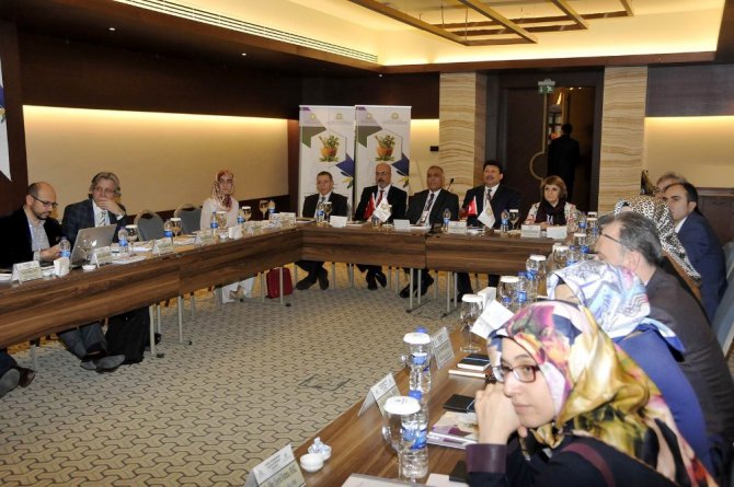 Selçuk’ta “Doğal Kaynaklardan İlaç Geliştirilmesi Çalıştayı”
