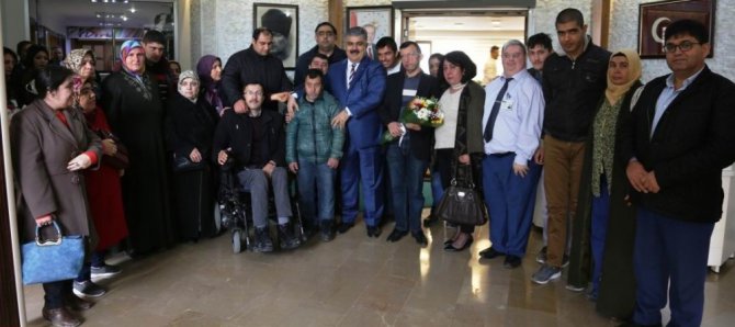 Başkan Özgüven’e ziyaretler sürüyor
