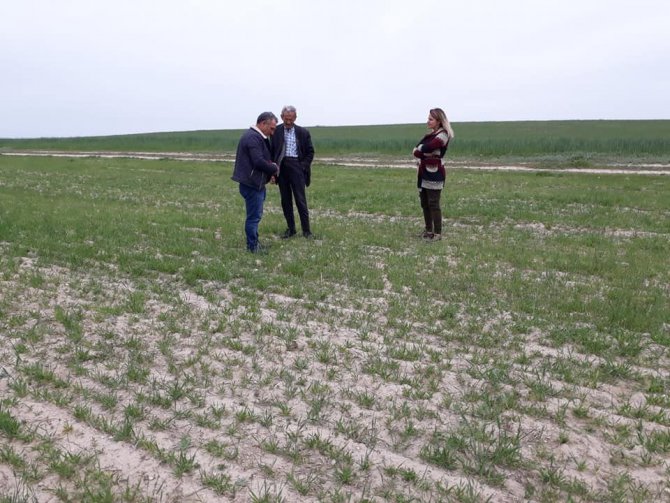 Aksaray’da ziraat mühendisleri çiftçileri bilgilendirdi