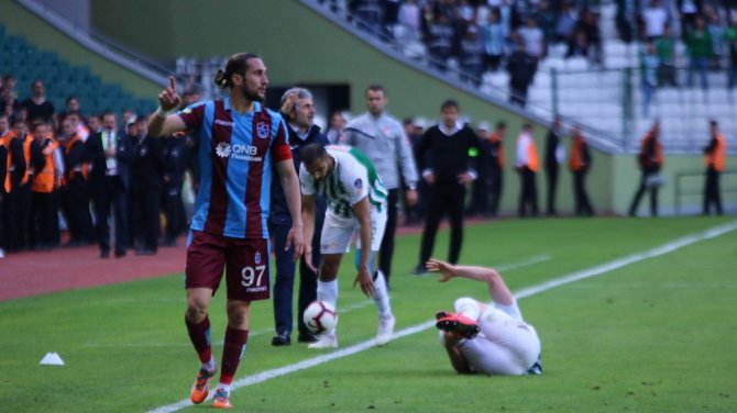 Spor Toto Süper Lig: Atiker Konyaspor: 2 - Trabzonspor: 2 (Maç sonucu)