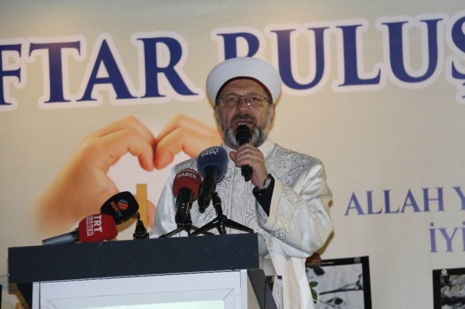 Diyanet İşleri Başkanı Erbaş: “Ramazan eğlenceleri teravihleri engellemesin”