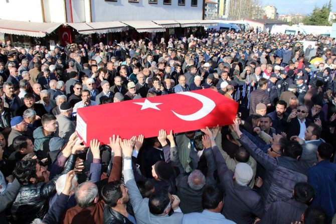 Şehit Ümmet Ufacık’ı şehit eden teröristin ölü ele geçirilmesi ailesini sevindirdi