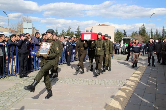 Şehit Ümmet Ufacık’ı şehit eden teröristin ölü ele geçirilmesi ailesini sevindirdi