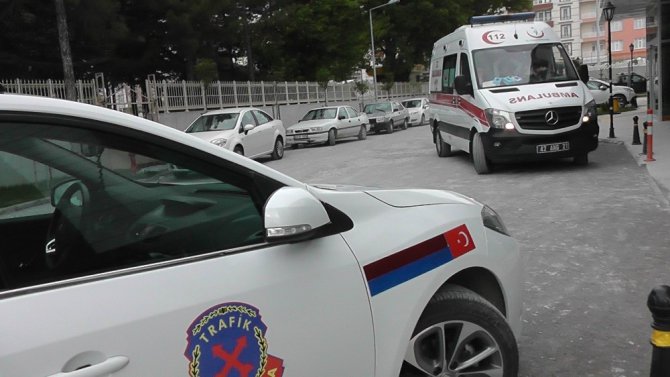 Motosikletten düşen çocuk hastanelik oldu