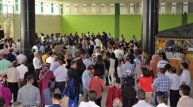 Başkan Oprukçu bayramda da hemşehrileriyle buluştu