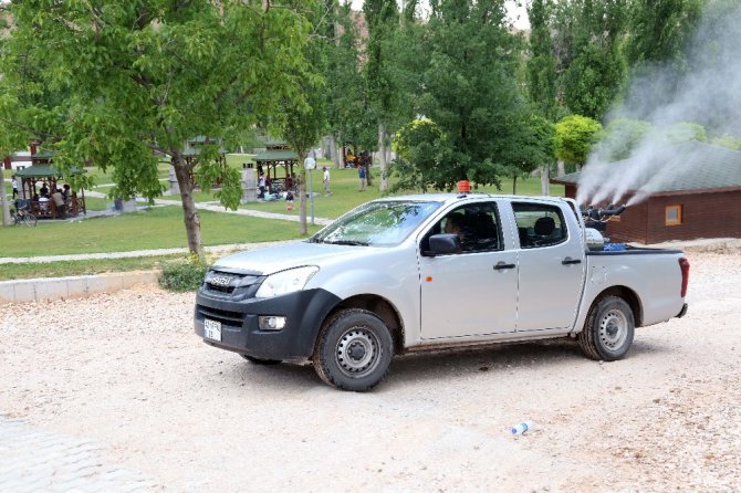 Aksaray’da haşerelere karşı etkin mücadele