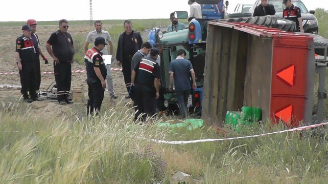 Traktörün altında kalarak hayatını kaybetti