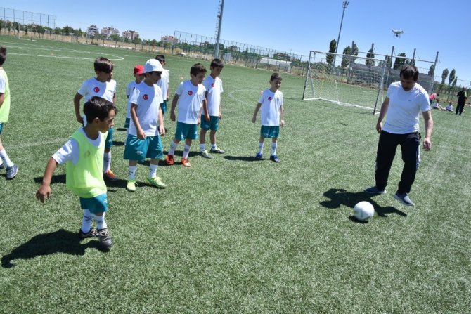 Karatay Yaz Spor Okullarında eğitimler başladı