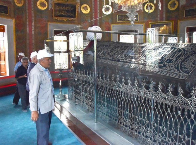 Karatay Belediyesi kültür ve tarih gezilerine devam ediyor