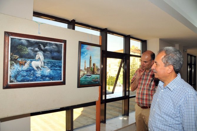 Akşehir’de 11 adet sanat sergisi açıldı