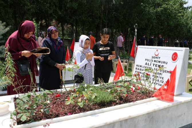 Konya’da 15 Temmuz etkinliklerinde şehitler anıldı