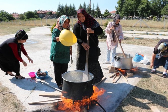 Beyşehir’in geleneksel tarhanası şenlikle tanıtılıyor