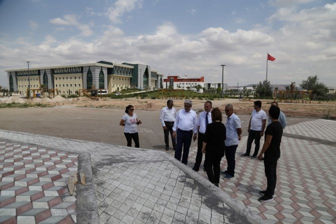 Beş futbol sahası büyüklüğündeki yeni park tamamlanmak üzere