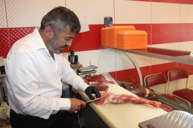 Kasaplardan ‘İşi ehline emanet edin’ uyarısı