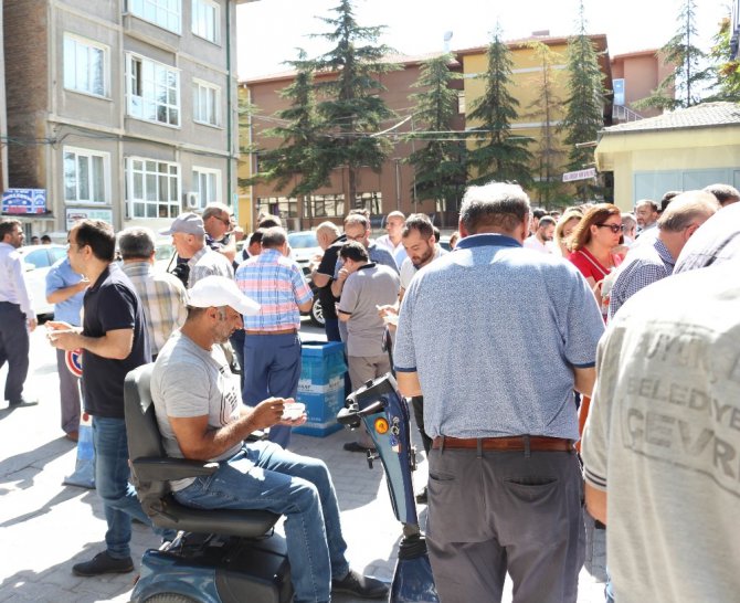 Konya SMMMO’dan aşure ikramı