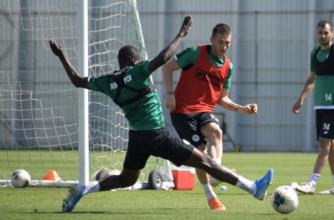 Konyaspor Denizlispor maçı hazırlıklarını sürdürüyor