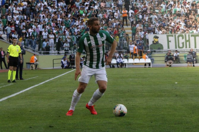Süper Lig: Konyaspor: 1 - İstikbal Mobilya Kayserispor: 1 (İlk yarı)