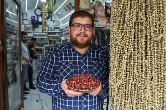 Mevsim geçişlerine doğal önlem ’Kuşburnu’