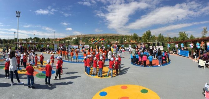 Konya’da Dünya Çocuk Günü kutlamaları gerçekleştirildi