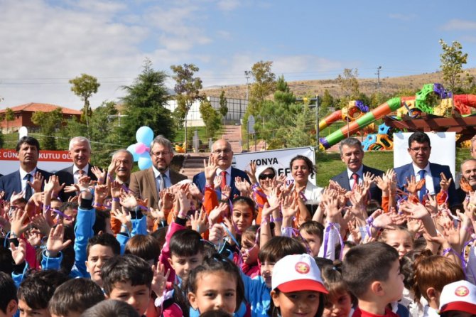 Konya’da Dünya Çocuk Günü kutlamaları gerçekleştirildi