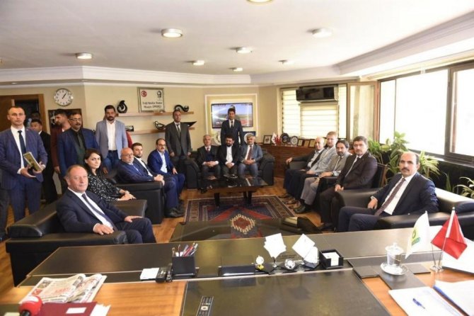 Başkan Altay’dan Başkan Oprukçu’ya nezaket ziyareti
