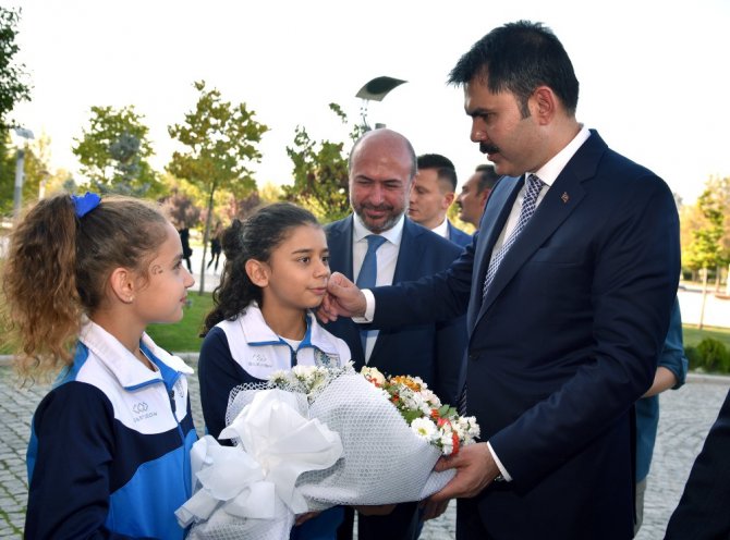 Bakan Kurum: “Selçuklu Konyamız için parlayan bir yıldız”